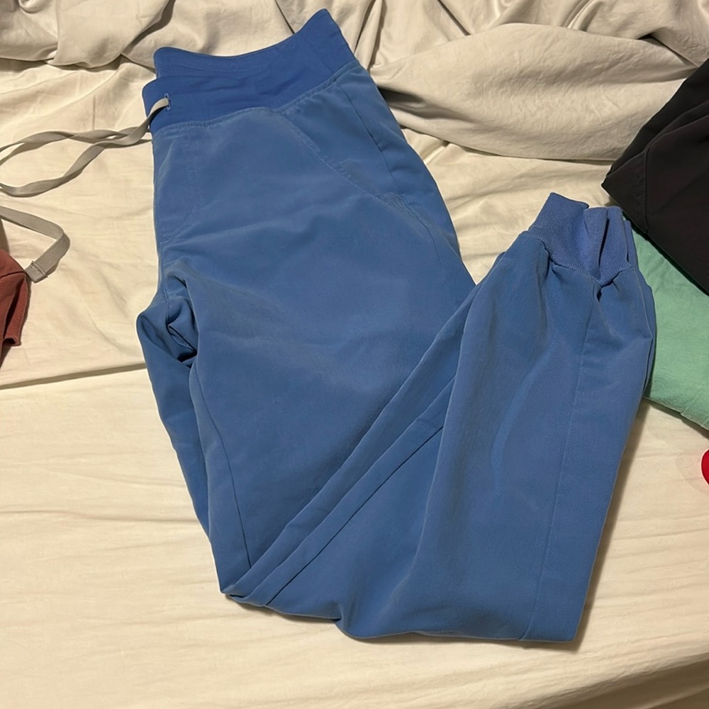 Figs zamora joggers
